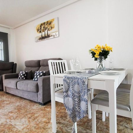 New Apartment In Torrevieja , Punta Prima Orihuela Costa With Pool Buitenkant foto