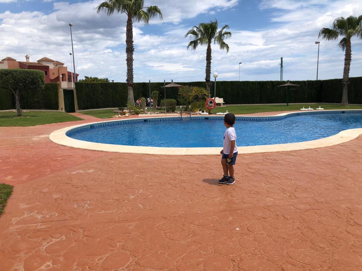 New Apartment In Torrevieja , Punta Prima Orihuela Costa With Pool Buitenkant foto