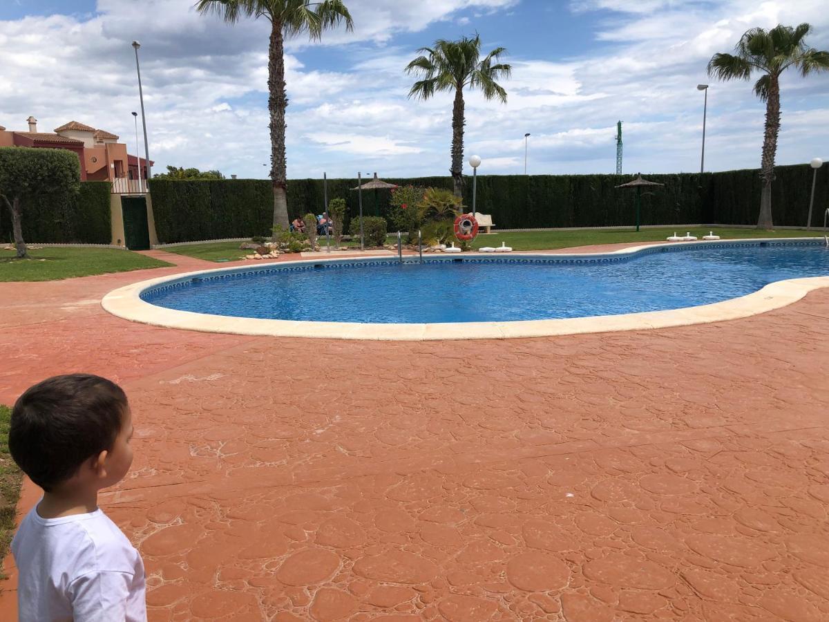 New Apartment In Torrevieja , Punta Prima Orihuela Costa With Pool Buitenkant foto