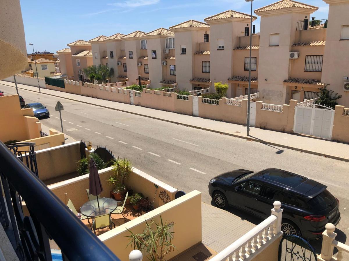 New Apartment In Torrevieja , Punta Prima Orihuela Costa With Pool Buitenkant foto